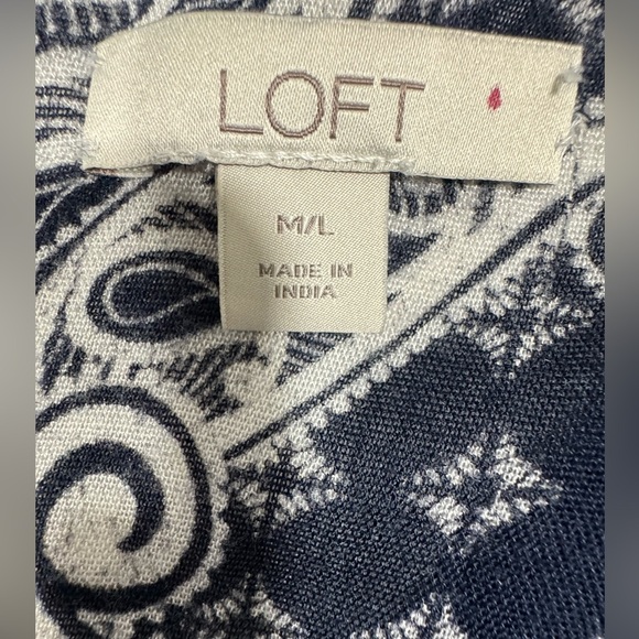 LOFT Shawl Wrap Medium/Large Blue White Floral Lightweight Kimono - Picture 7 of 7